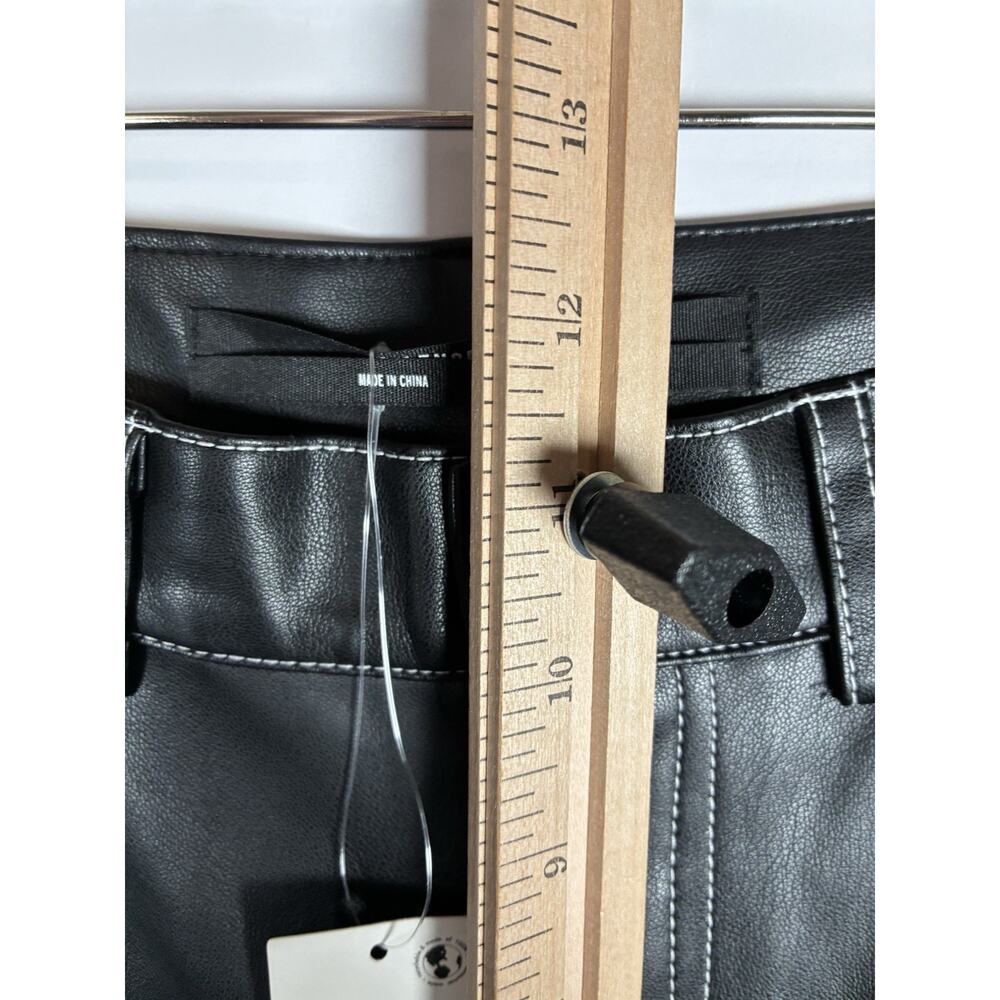 Silence + Noise 27 NWT Black Faux Leather Pants Contrast Stitch Straight Y2K - Picture 7 of 7
